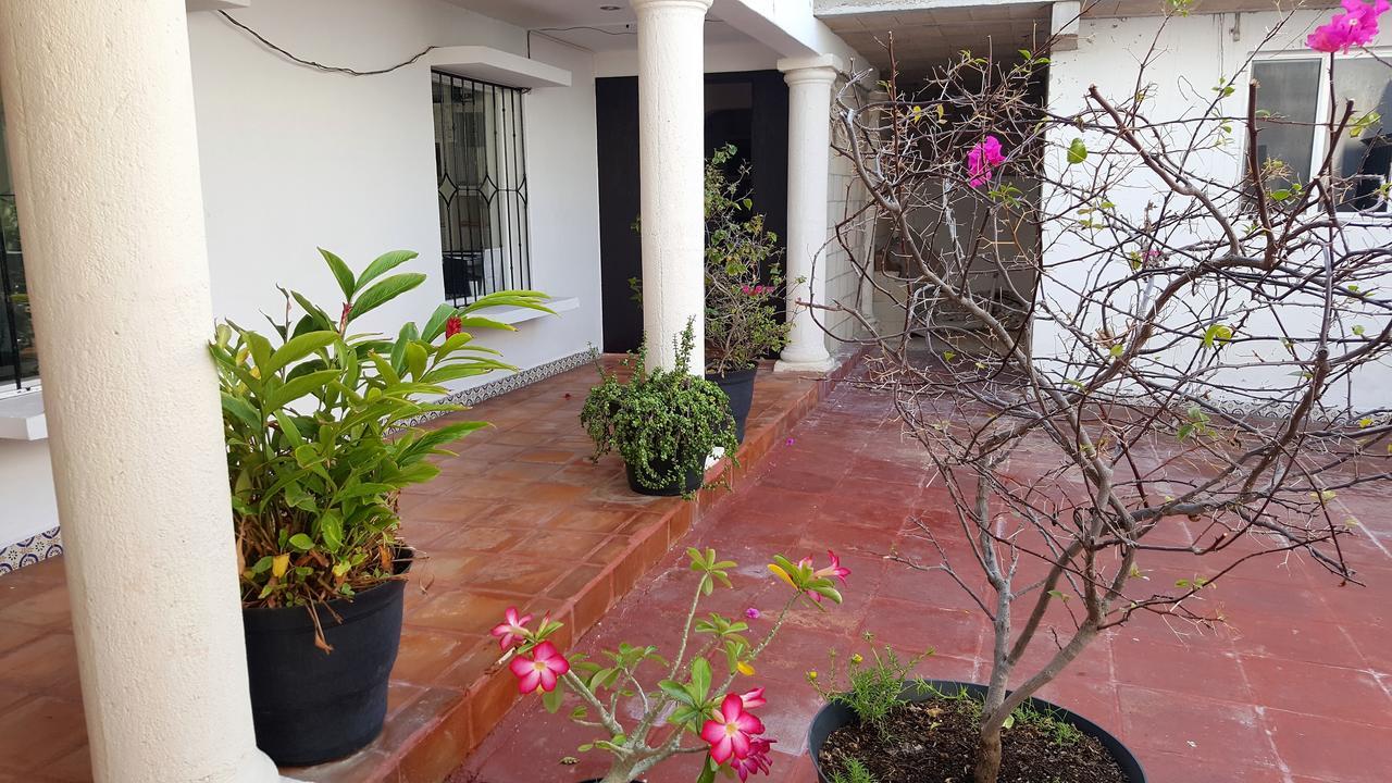 Suites Rosas Cancun Bagian luar foto