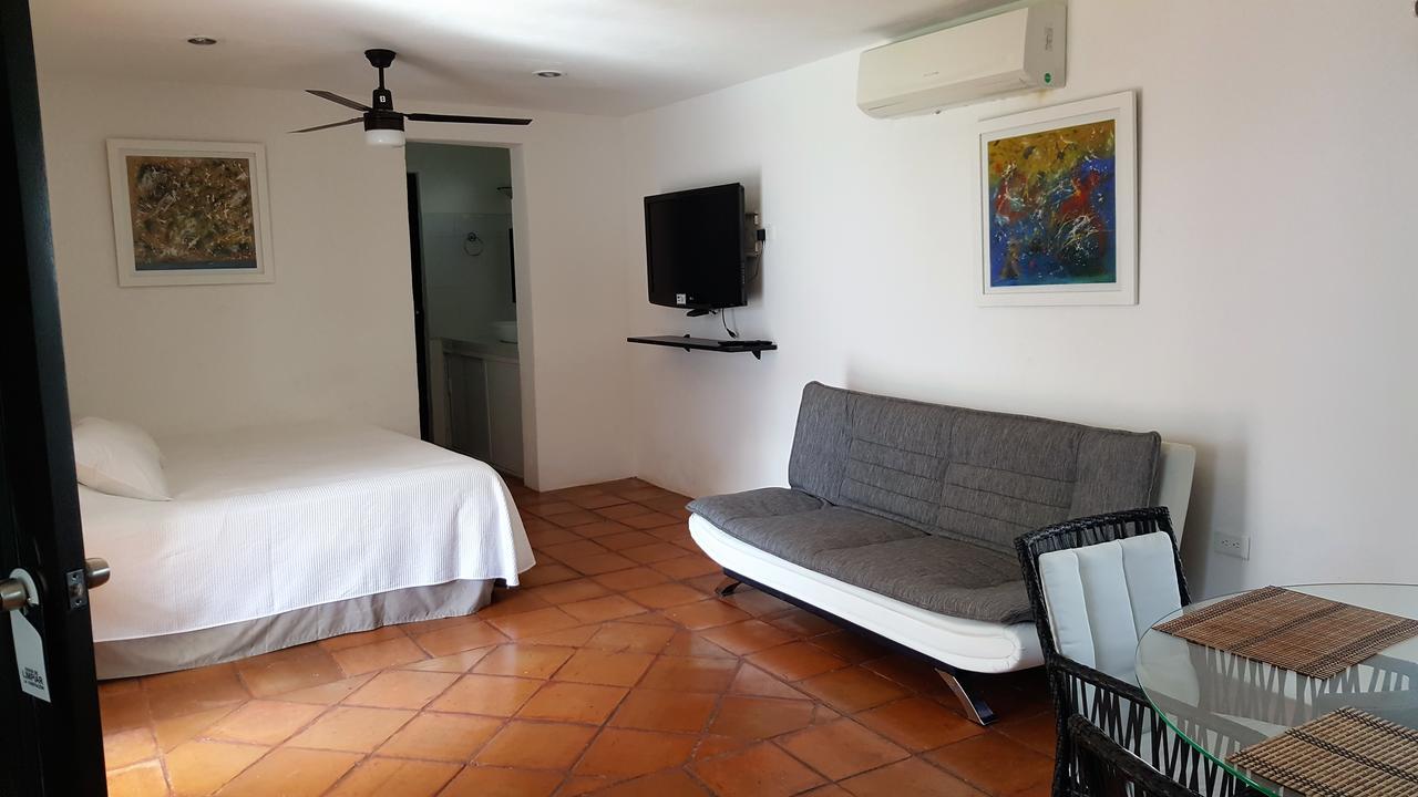 Suites Rosas Cancun Bagian luar foto
